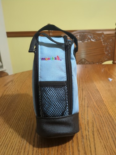 Munchkin travel baby - travel, bottle